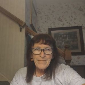 Meet your Posher, Pam